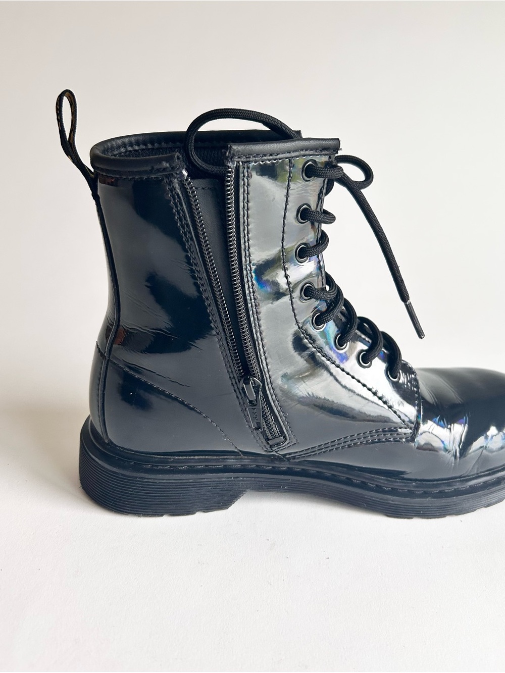 Dr. Martens 1460Y Black Patent Leather Combat Boots size7 - Picture 4 of 16